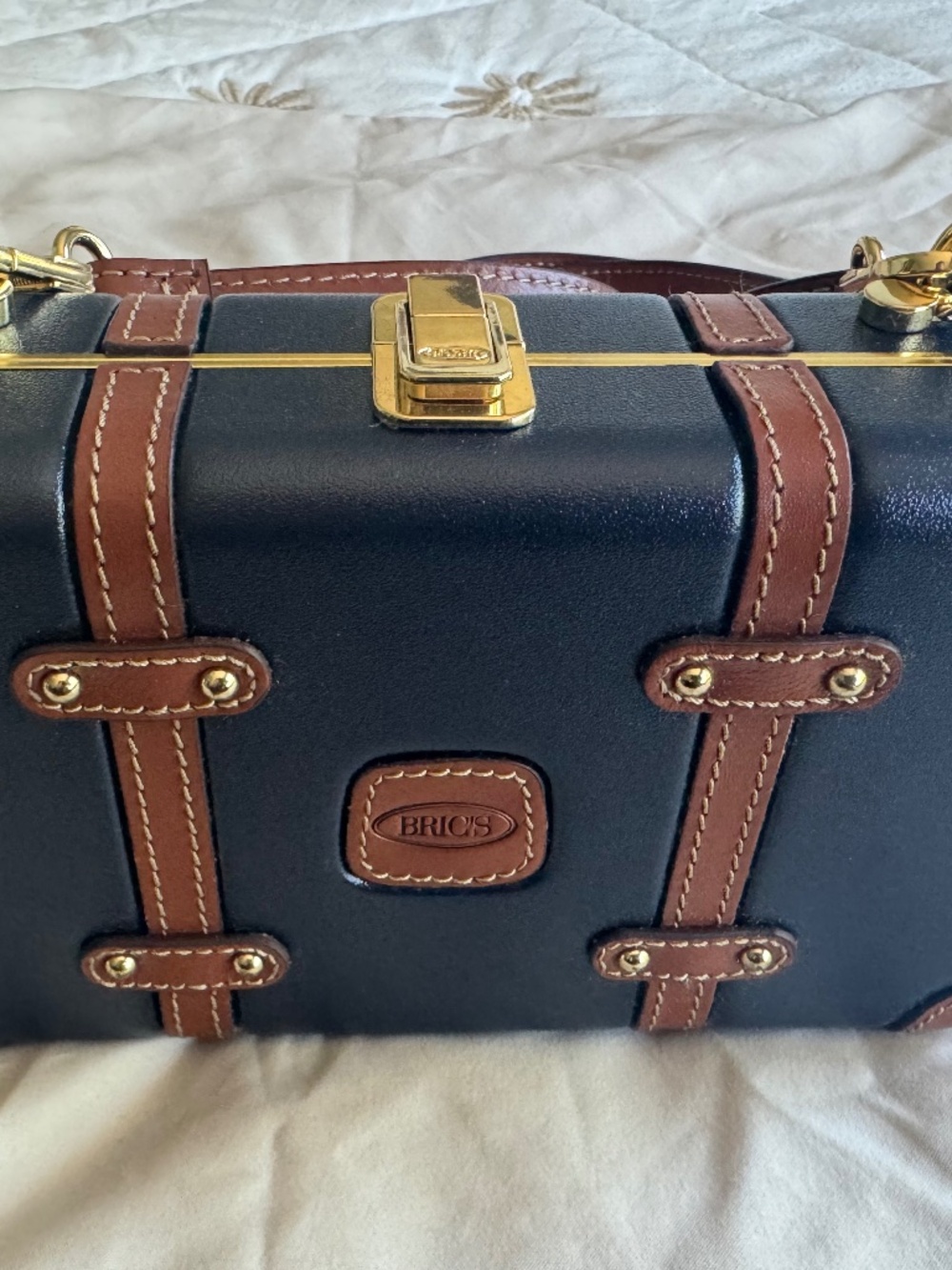 BRIC'S Milano Bellagio Legacy Crossbody Trunk Bag - Navy Blue & Tan